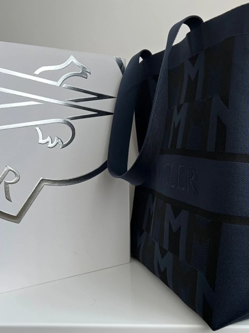 Moncler Bag Unisex Large Tote Navy Blue Knitted Jacquard Shopper Travel $1,500